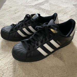 Adidas Superstar - Men’s 10